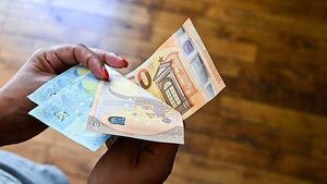 Welfare overpayments to people abroad top €17 million as State recoups €8.2 million