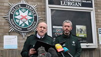 ‘Crude but viable’ explosive device deployed in attack on Lurgan police station ‘Crude but viable’ explosive device deployed in attack on Lurgan police station