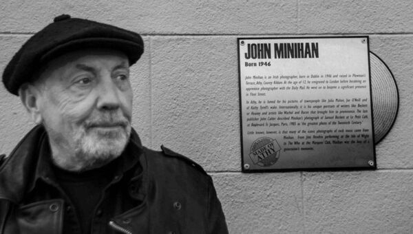 John Minihan with his Made of Athy plaque Photo: Peadar Doogue