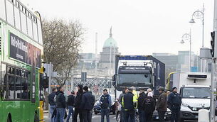 Who is independent presidential hopeful Maria Steen?