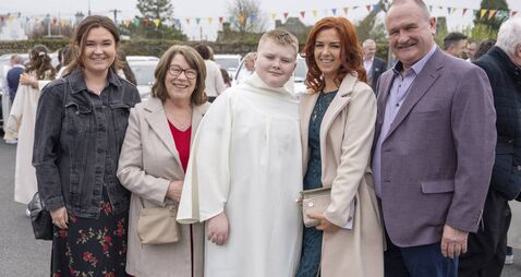 PHOTOS: Scoil Diarmada Castledermot Confirmation 