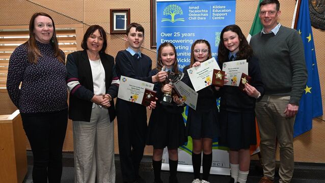 <p>Main Debate Winners Scoil an Linbh Tosa Ballycane Naas Arron Dillon Kate Kennedy - Smyth, Doireann Duffy and Katie O Halloran with Jenny Fox, Senator Fiona O Loughlan and Willie O Donoghue </p>