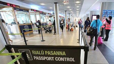 'A pivotal step': Bill for new asylum rules passes