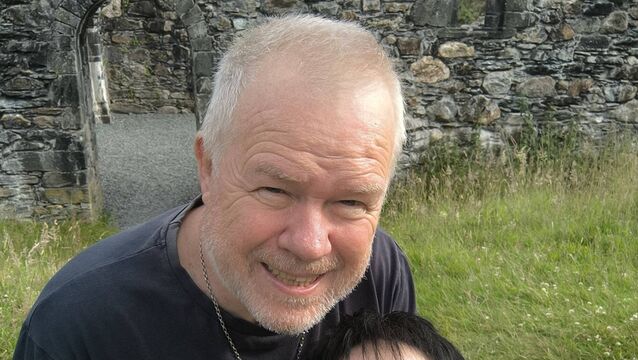 <p>Martin  Malone</p>