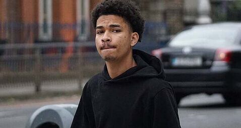 Man (18) accused of guns, crossbow and ammo haul in Dublin