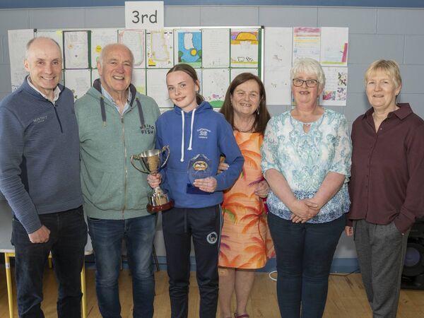 Scoil Dhiarmada's Eoin Quirke, Lily McNally, Carmel Quinn, Mary O Hara and Mary Kaye with John MacKenna