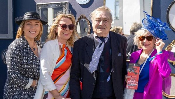 Valerie Cullen, Mag Coone, Jackie Cullen Carmel Coone