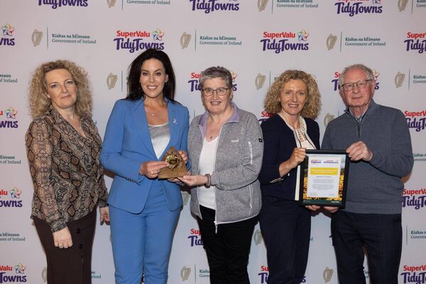 Co. Kildare Medals &amp; County Awards - Gold Medal, Maynooth TidyTowns Presented by Minister Jennifer Carroll MacNeill &amp; Edel Clancy, Corporate Affairs Director at Musgraves to Breedge Conway, Vinny Mulready &amp; Georgina Ward Photo; Julien Behal