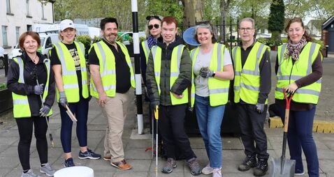 Locals gives Newbridge a Spring Clean