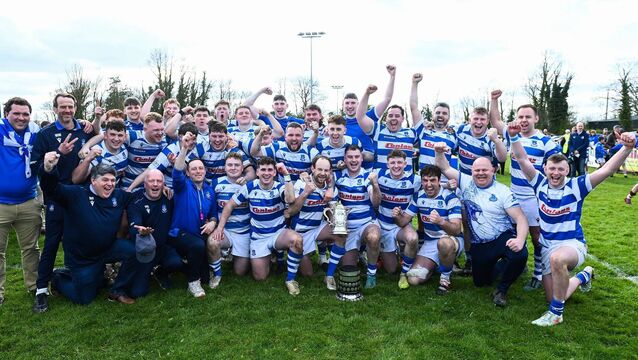 <p>Athy RFC players celebrate with the cup after the Bank of Ireland Provincial Towns Cup Final Photo: Matt Browne/Sportsfile</p>