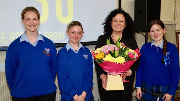 Current TY students presented Glenda Groome with flowers to show their appreciation