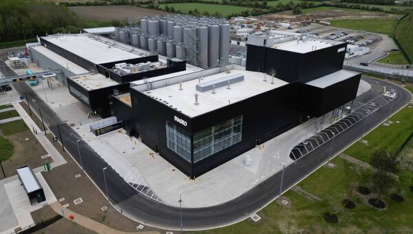 Diageo officially opened its new Littleconnell Brewery Diageo officially opened its new Littleconnell Brewery