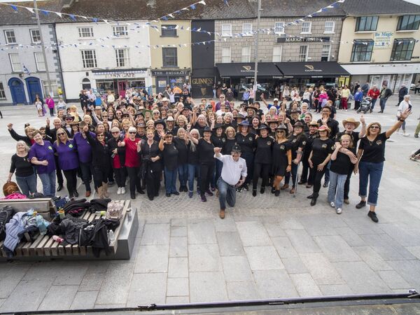 Johns Bootleggers Flashmob, Irelands first Flashmob!