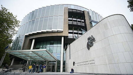 'Too many pellets to count' in shooting victim, attempted murder trial hears
