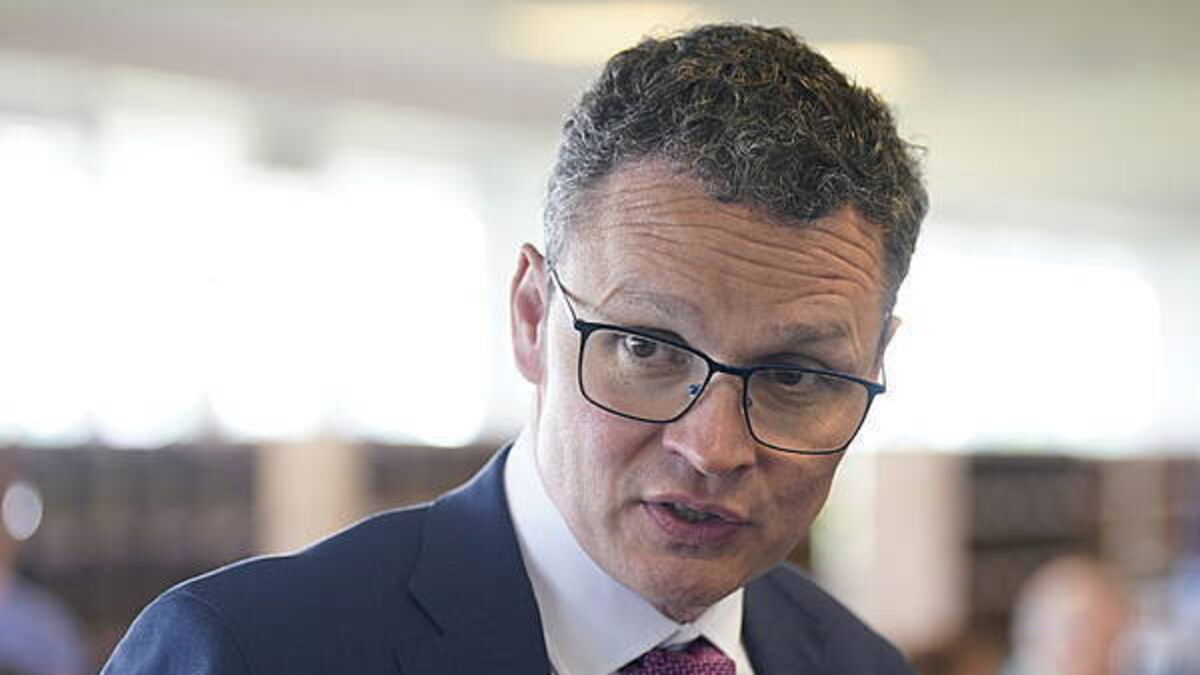 Communications Minister claims he was dropped from RTÉ interview with minutes' notice
