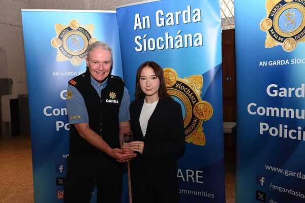 Kildare Nth Winner Yeva Shyshikina presented by INSP Gavin Dunphy Kildare Nth Winner Yeva Shyshikina presented by INSP Gavin Dunphy