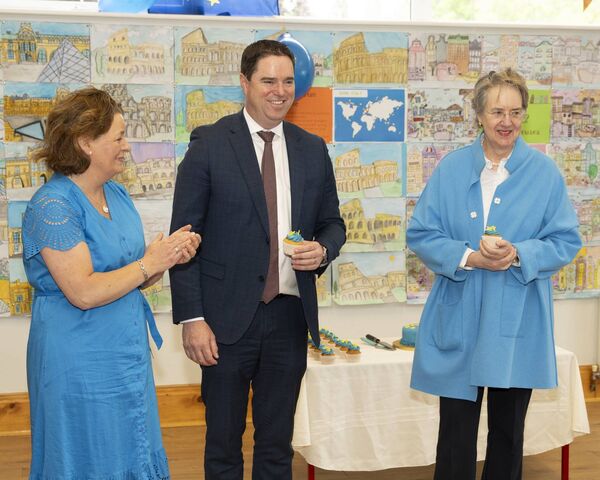 Principal Lucy Behan with Martin Heydon and Melitta Schubert in Kilkea National School. Principal Lucy Behan with Martin Heydon and Melitta Schubert in Kilkea National School.