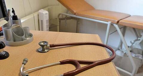 Woman (49) died after allegedly seeing doctor 29 times without referral for X-ray and specialist care