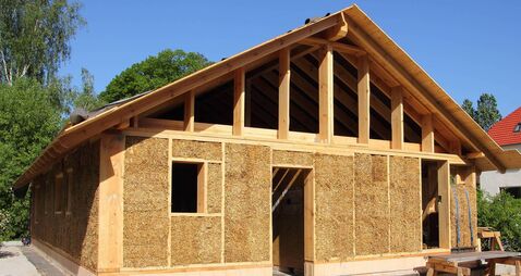 Living Greener: Build a home for cheap? Try using straw