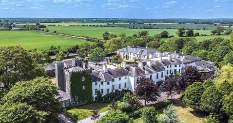 Kildare hotel gets glowing review from former Manchester United player 