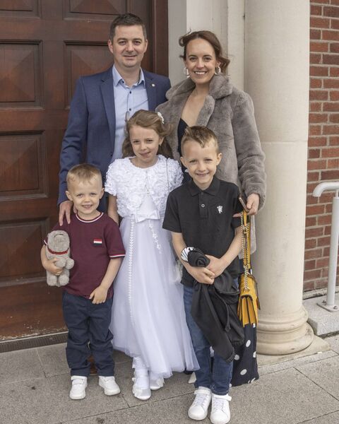 Ella Sunderland and family