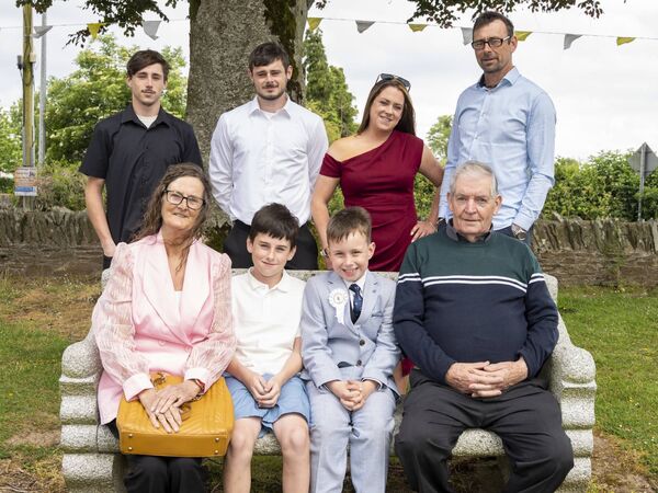 Harry Kelly and family 