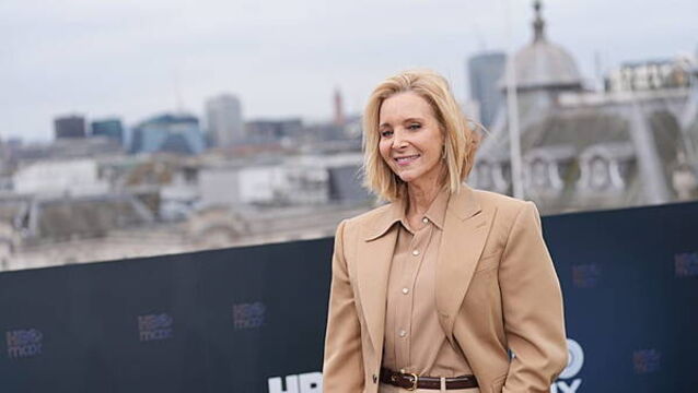 Lisa Kudrow: I finally watched Friends and ‘loved it with all my heart’