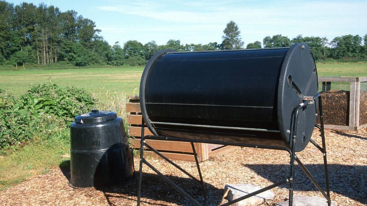Living Greener: Turn waste into soil in weeks