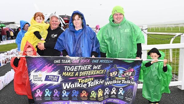 Team Walkie Talkie Team Walkie Talkie