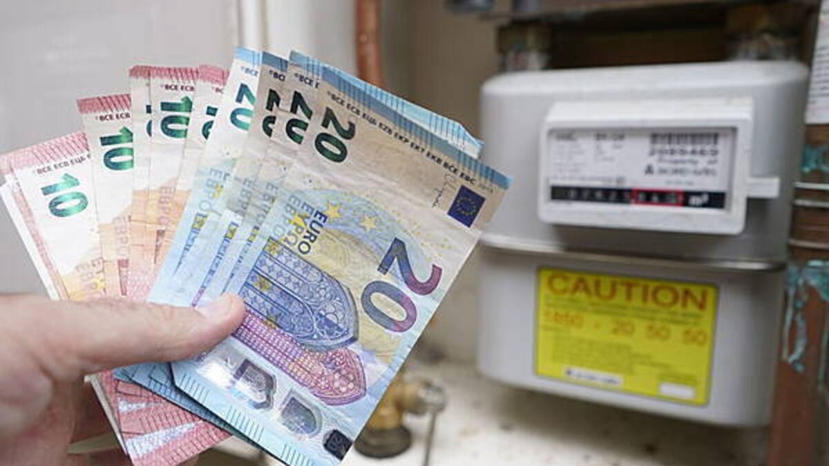 More than half a million households in Ireland in energy arrears, Dáil told
