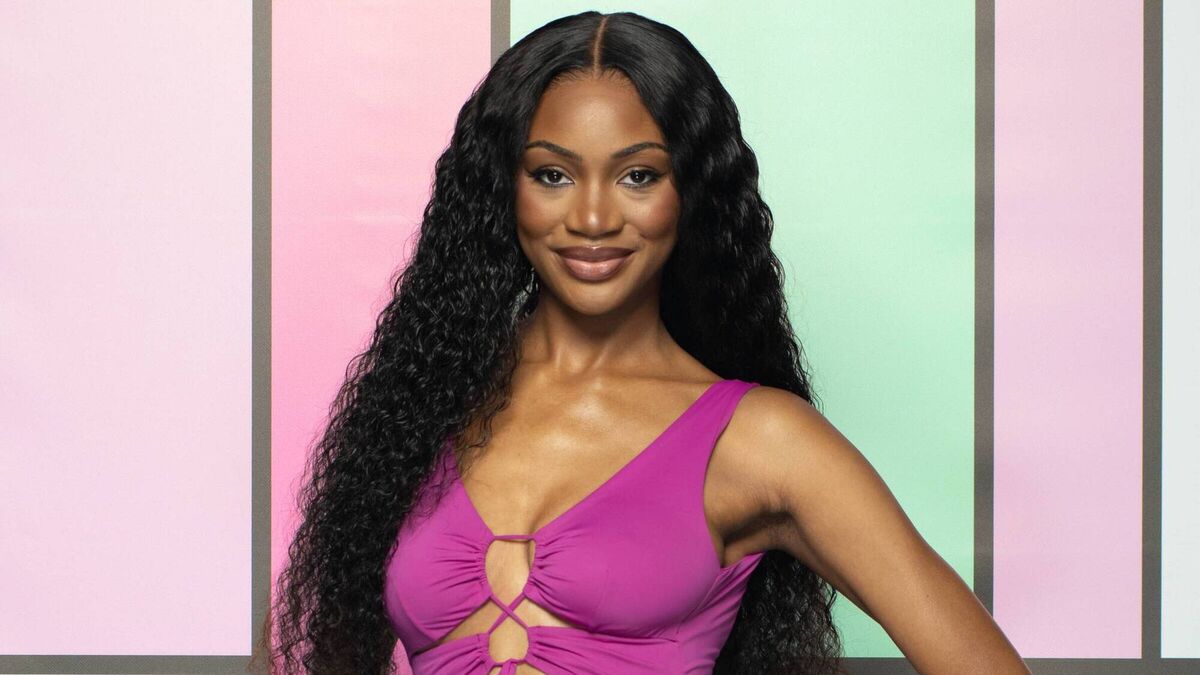 Kildare bombshell Victoria causes a stir Love Island