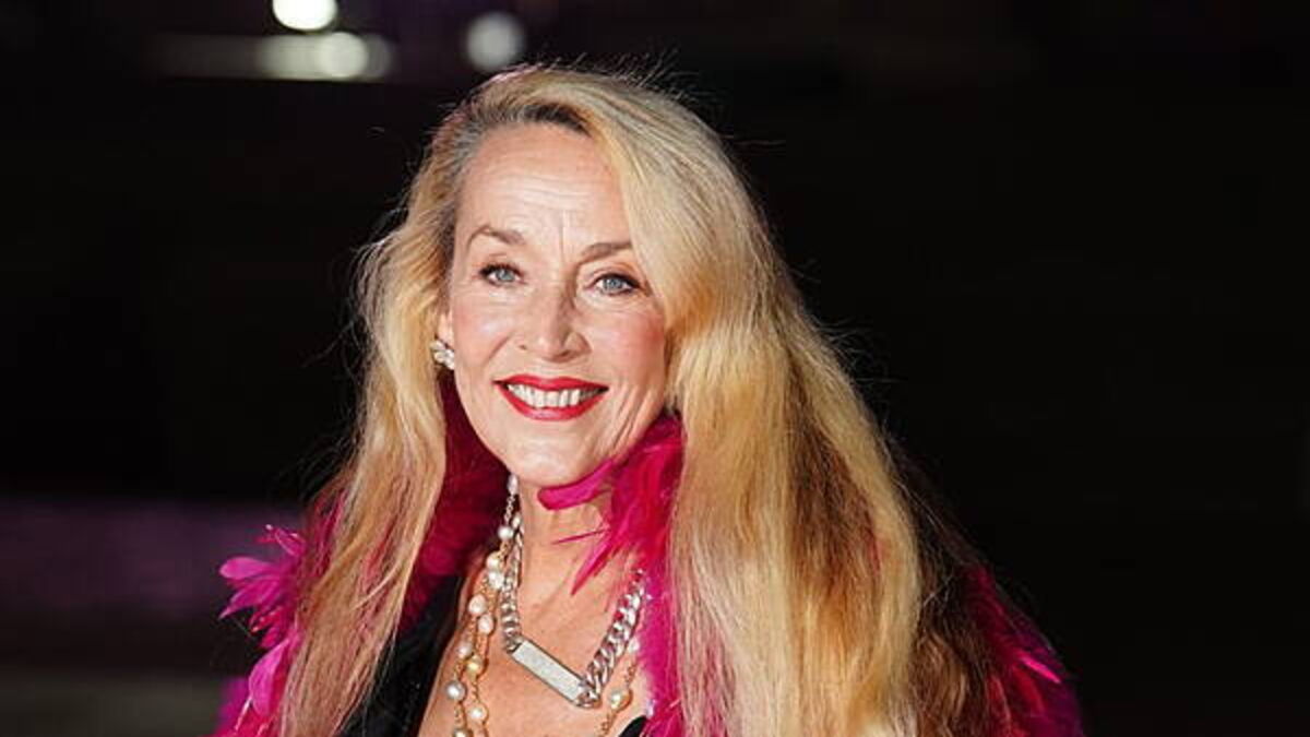 Jerry Hall says plastic surgery often makes women look ‘scary’