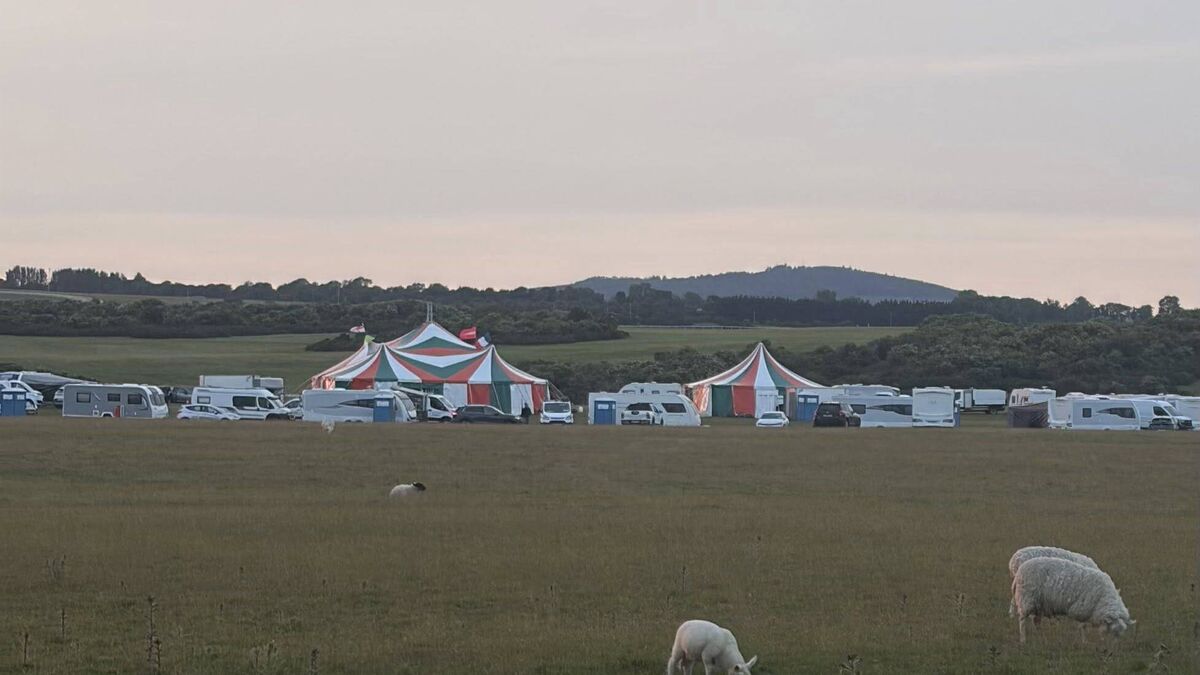 Big top tents and more caravans arrive in the Curragh