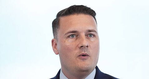 Streeting prepared to trigger Labour leadership contest as early as next week