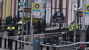 Union seeks clarity after Bus Éireann drivers in Cork had wages docked after red weather warning Union seeks clarity after Bus Éireann drivers in Cork had wages docked after red weather warning