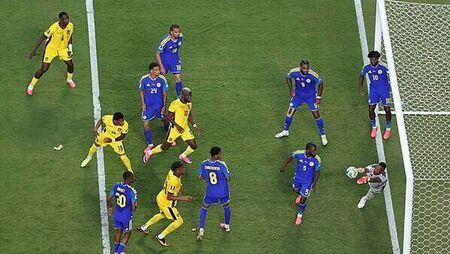 Curacao keeper Room shines in historic World Cup draw with Ecuador
