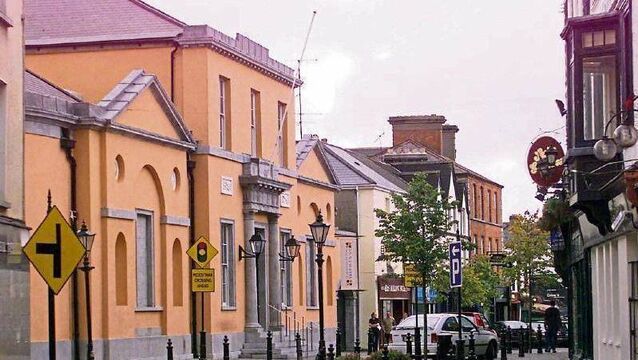 <p>Portlaoise Courthouse </p>