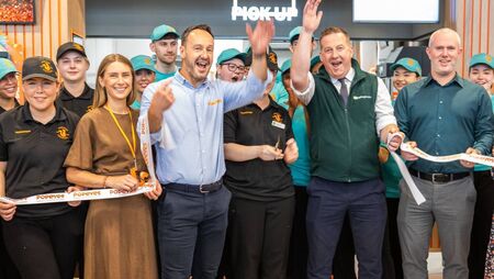 Customers queued for 17 hours for free chicken sandwiches at new Laois Popeyes restaurant