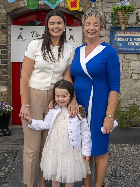 Three Generations Lorraine, Indie and Kathleen Cash Three Generations Lorraine, Indie and Kathleen Cash