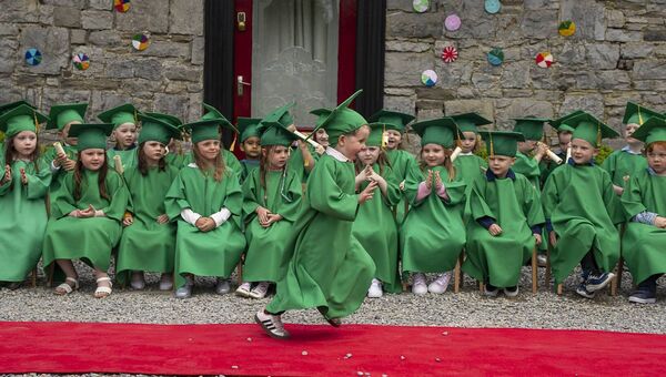 Time to graduate! Time to graduate!