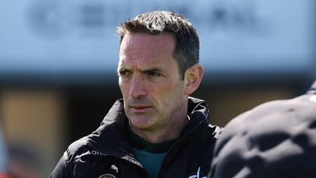 Dowling staying on with Kildare