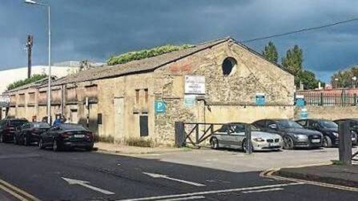 Transfer of hall funds to benefit Kildare town