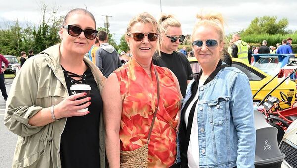 Fionnuala Nolan, Helen and Jacinta Mrphy Fionnuala Nolan, Helen and Jacinta Mrphy
