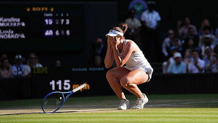Linda Noskova battles back against Karolina Muchova to win Wimbledon title