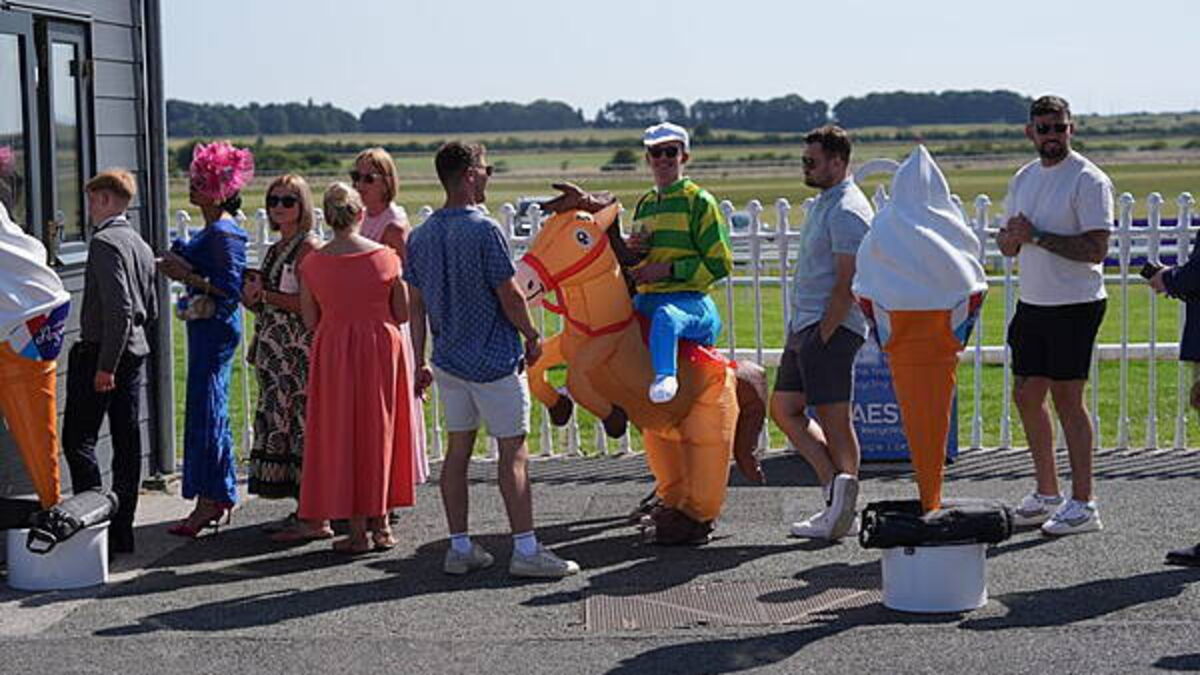 Ireland narrowly misses record-matching heatwave
