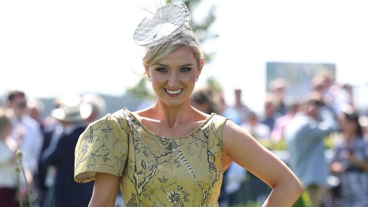 Woman's repurposed curtain dress wins top style award at Curragh race day