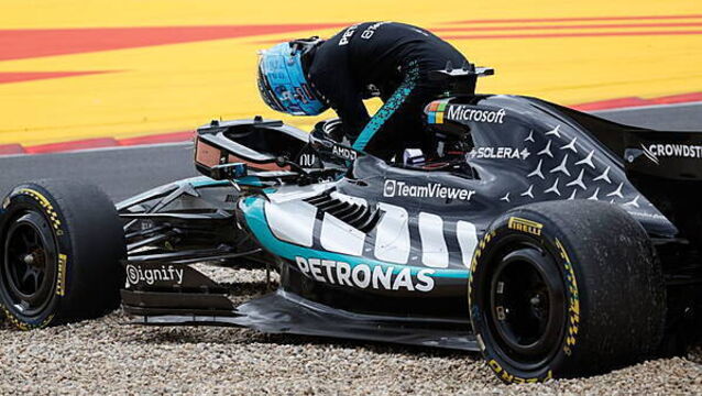 George Russell rues more misfortune after crash as Kimi Antonelli stretches lead