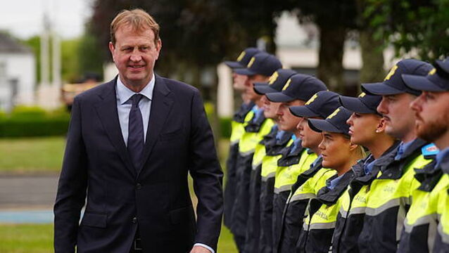 Flat fee to remain as O’Callaghan announces changes to legal aid scheme