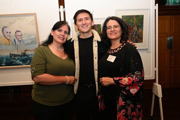 Susana Poó, Kevin Munoz and Claudia Argueilo Susana Poó, Kevin Munoz and Claudia Argueilo