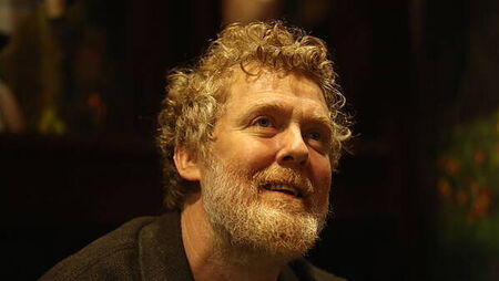 What are the memorial and funeral plans for Glen Hansard?